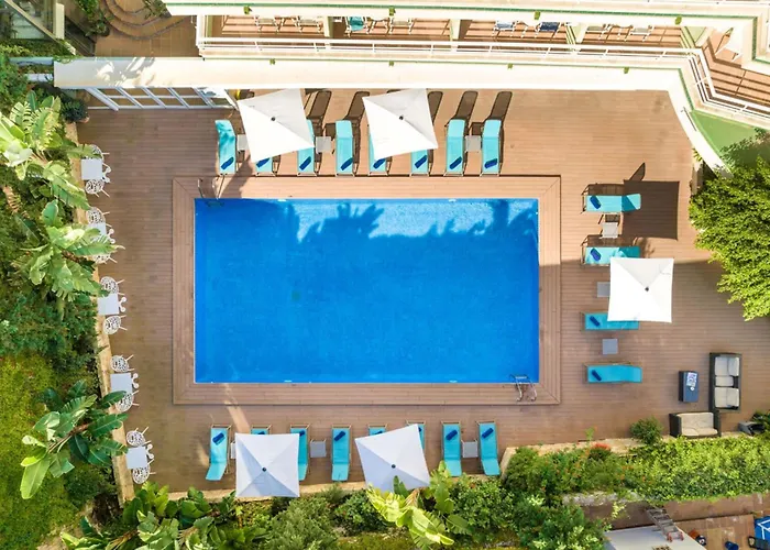 Hotel Agua Beach \